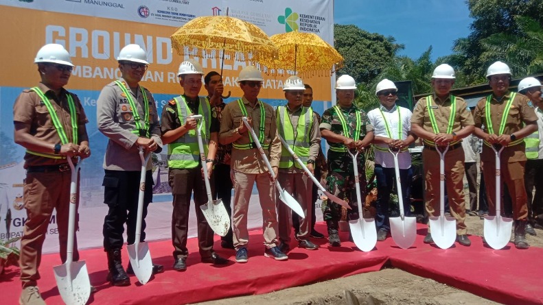 Bupati Aceh Selatan